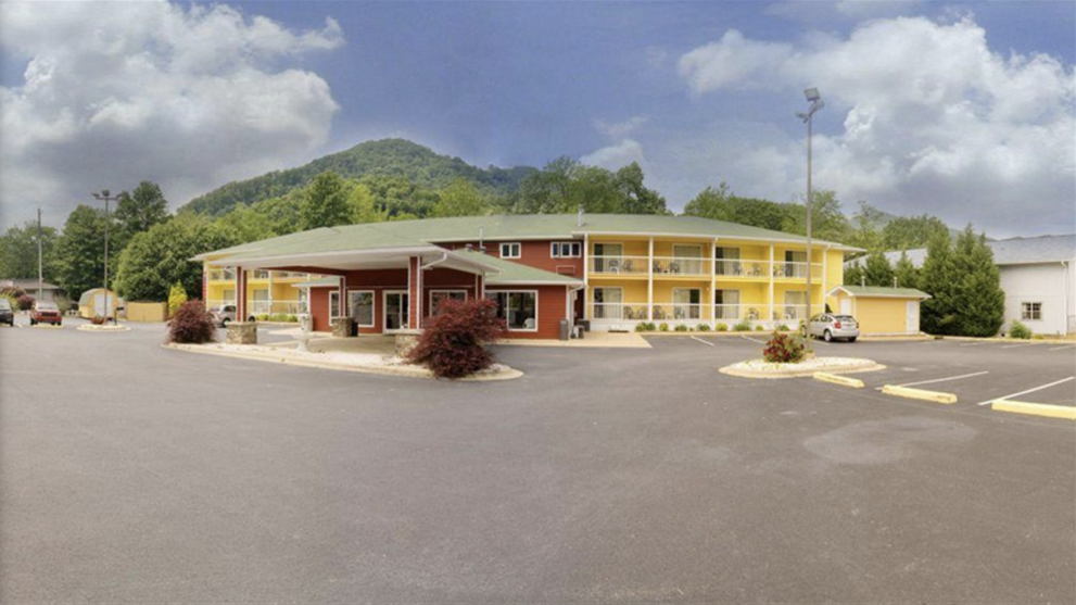 Ramada by Wyndham Maggie Valley